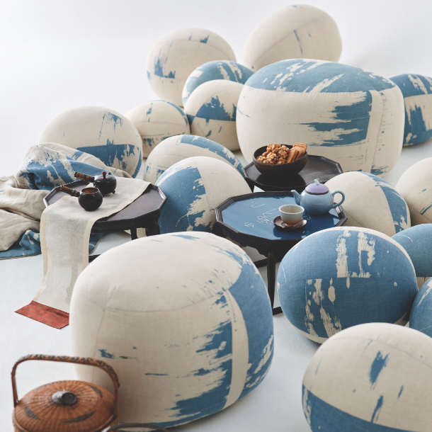 LIVING SENSE, January, 2018.